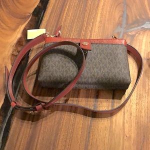 Michael Kors MK Charm crossbody purse